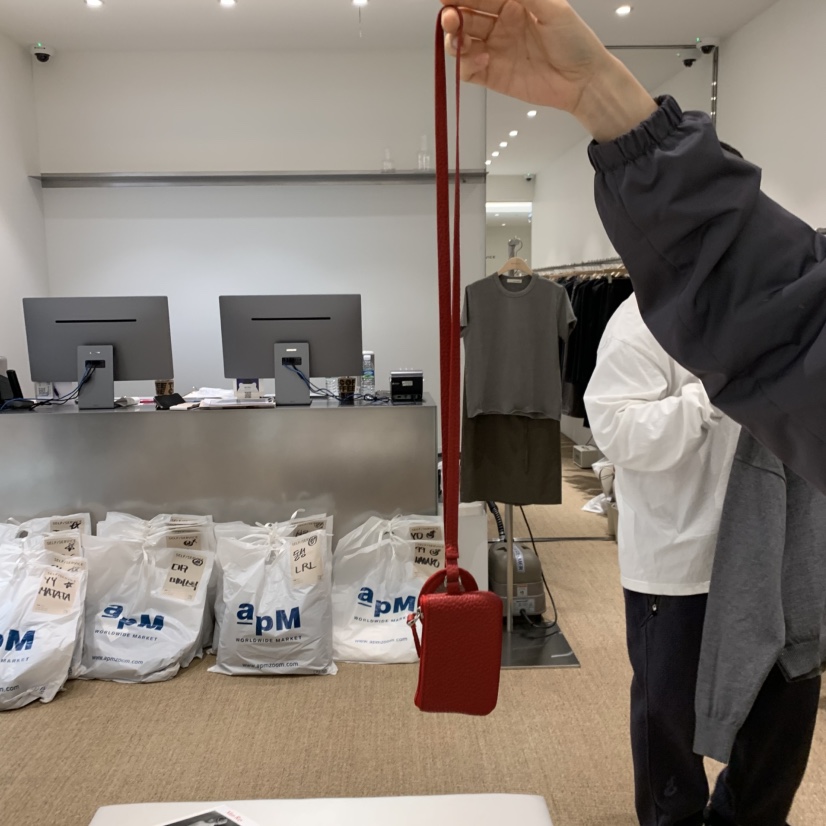 SELF SERVICE韓國代購㊣女裝新品熱賣推薦錢包卡包零錢包皮革SELF SERVICE錢包/卡包/零錢包圖色2