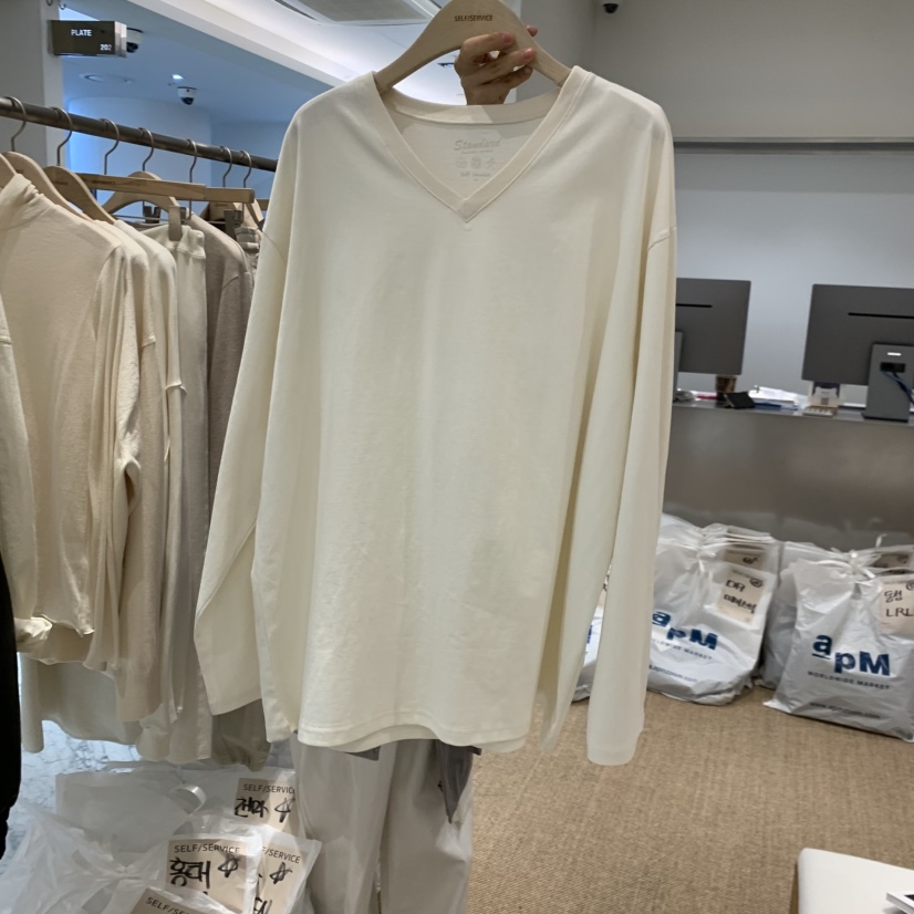 SELF SERVICE韓國代購㊣女裝新品時尚推薦真品人氣長袖T恤V領SELF SERVICE長袖T恤圖色3