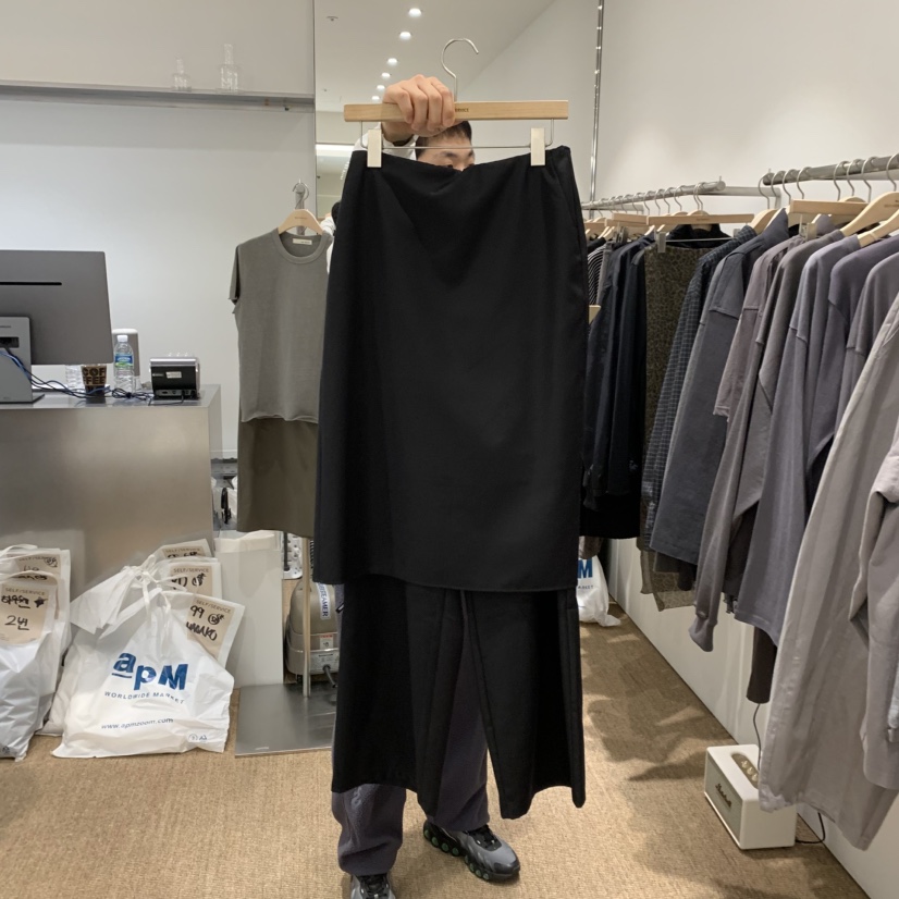 SELF SERVICE韓國代購㊣女士新款人氣休閑職業熱賣真品裙褲SELF SERVICE裙褲圖色1