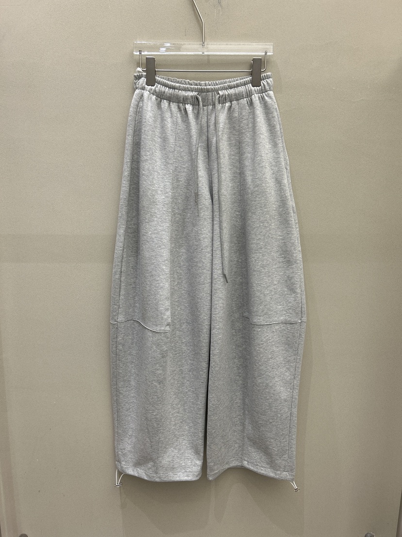 LATTE-P㊣東大門實拍女裝新品26春夏熱賣時尚休閑休閑褲春款LATTE-P休閑褲圖色2