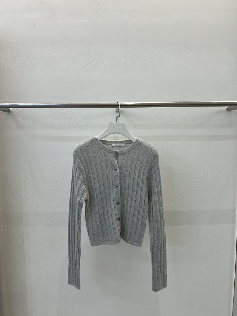 WEARABLE-L韓國代購㊣女裝新款人氣時尚熱賣26春夏針織衫春款WEARABLE針織衫圖色2