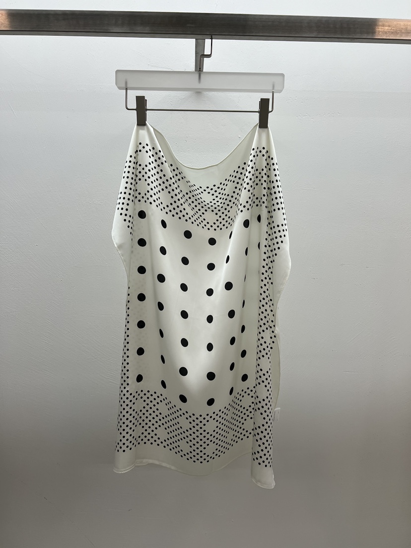 WEARABLE-L韓國代購㊣女裝新款時尚休閑26春夏圍巾披肩春款WEARABLE圍巾/披肩圖色1