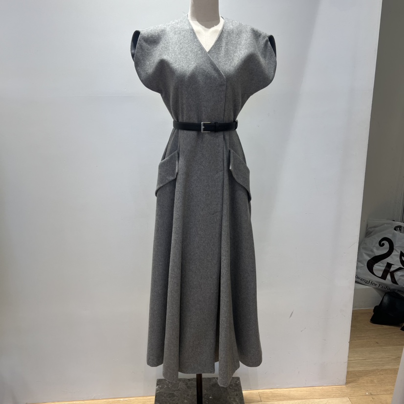 VAN NZILL㊣東大門實拍女士新款熱賣職業連衣裙包含腰帶系帶VAN NZILL連衣裙圖色1