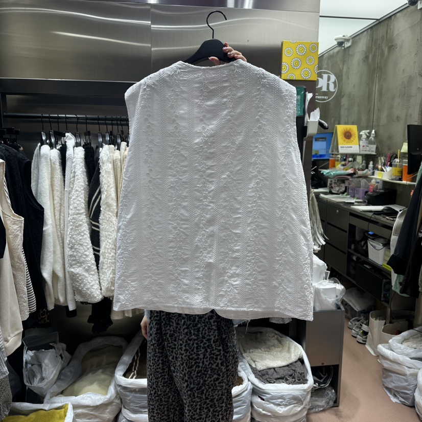 RUNWAY-런웨이韓國代購㊣女士新品職業真品人氣馬甲刺繡春款RUNWAY馬甲