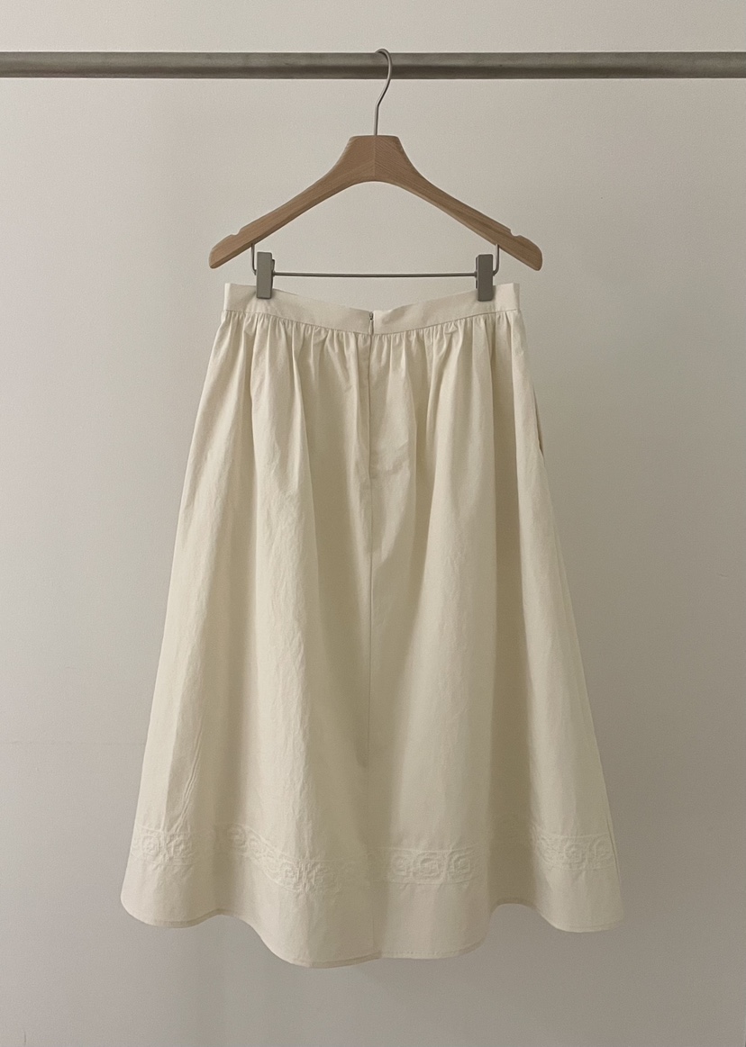 COMETE㊣東大門代購女士新款26春夏推薦時尚職業人氣長裙刺繡COMETE長裙