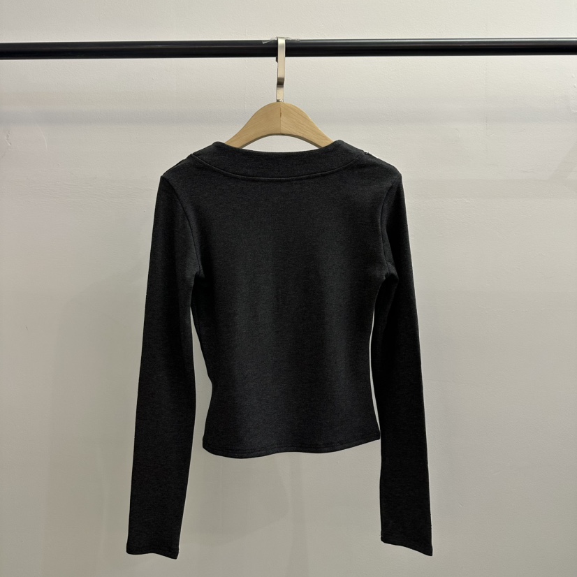 JENNY 1976㊣東大門實拍女士新款休閑熱賣長袖T恤不含配飾JENNY 1976長袖T恤