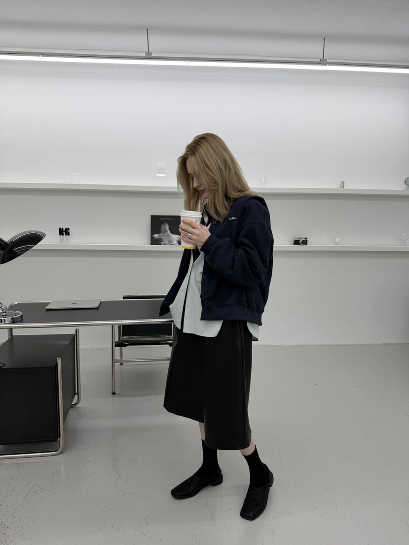 LE AVE韓國代購㊣女裝新款熱賣人氣推薦職業時尚真品休閑衛衣LE AVE衛衣