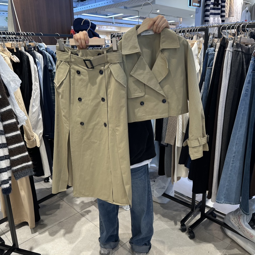 DREAM GIRIS/HOT PLACE㊣東大門代購女裝新品推薦套裝含腰帶套裝短款DREAM GIRIS/HOT PLACE套裝圖色2