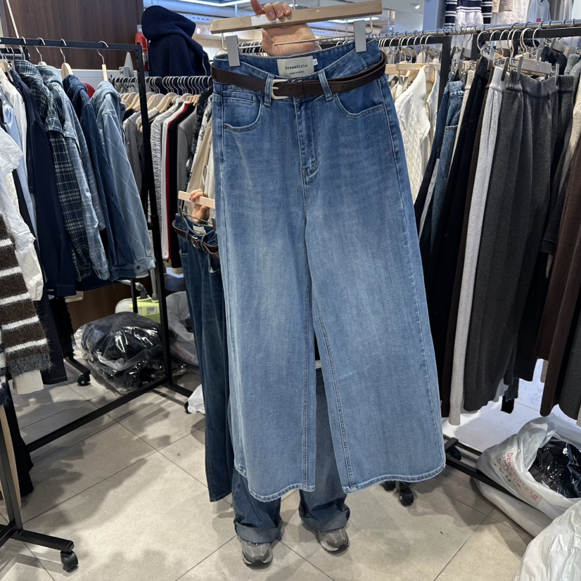 DREAM GIRIS/HOT PLACE東大門直郵㊣女士新款休閑牛仔褲不含腰帶直筒褲DREAM GIRIS/HOT PLACE牛仔褲圖色2淺色