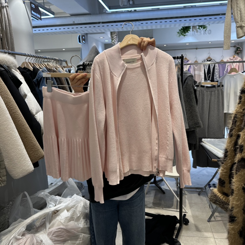 DREAM GIRIS/HOT PLACE韓國代購㊣女裝新款時尚套裝三件套DREAM GIRIS/HOT PLACE套裝圖色2