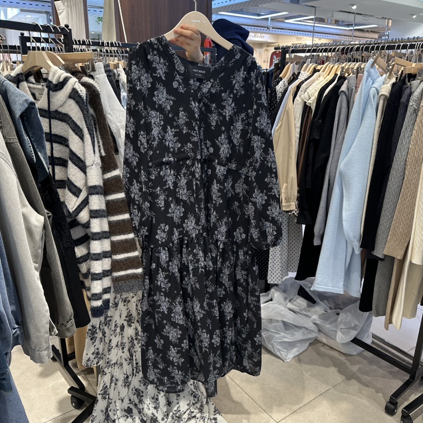 DREAM GIRIS/HOT PLACE韓國直郵㊣女裝新品推薦連衣裙裹身裙DREAM GIRIS/HOT PLACE連衣裙圖色2