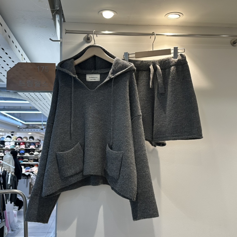 DREAM GIRIS/HOT PLACE㊣東大門實拍女士新品休閑套裝套裝連帽DREAM GIRIS/HOT PLACE套裝圖色4