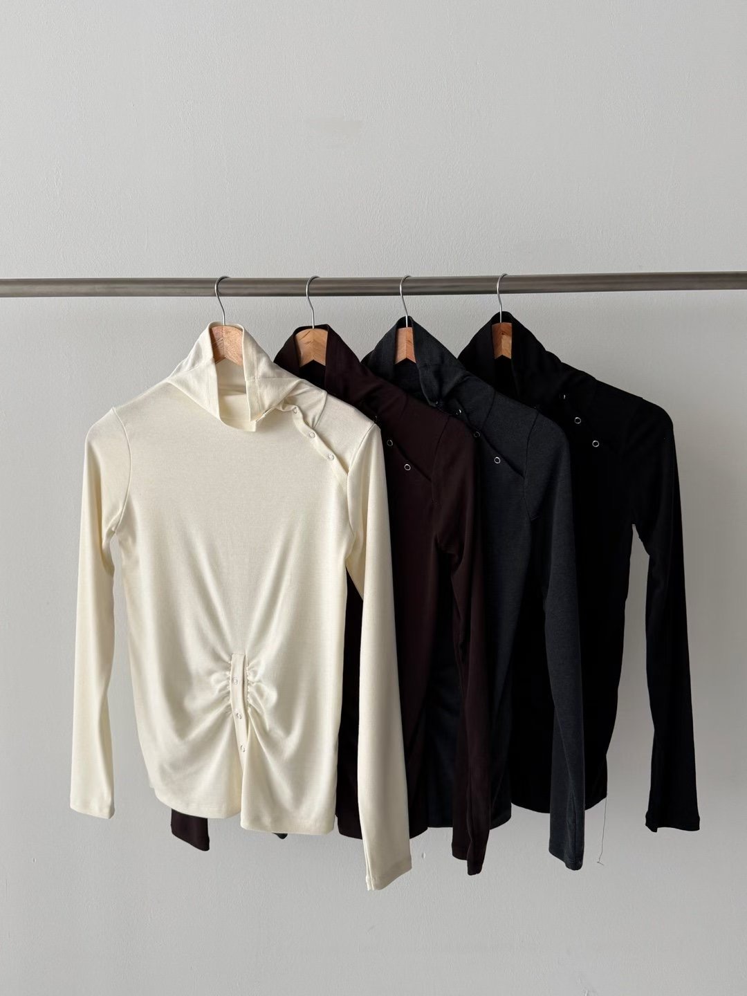 GUSSINE東大門直郵女裝新品人氣職業休閑熱賣真品長袖T恤GUSSINE長袖T恤圖色4左四色