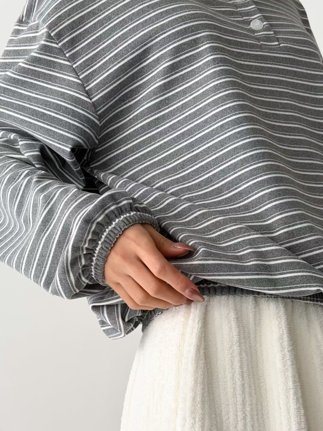 GUSSINE韓國代購女裝新款真品時尚26春夏熱賣休閑長袖T恤GUSSINE長袖T恤