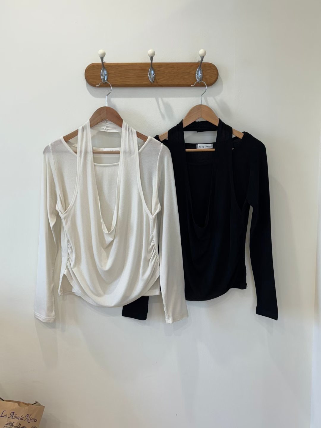 YANGPA東大門實拍女士新品人氣職業推薦時尚長袖T恤假兩件YANGPA長袖T恤圖色2左二色