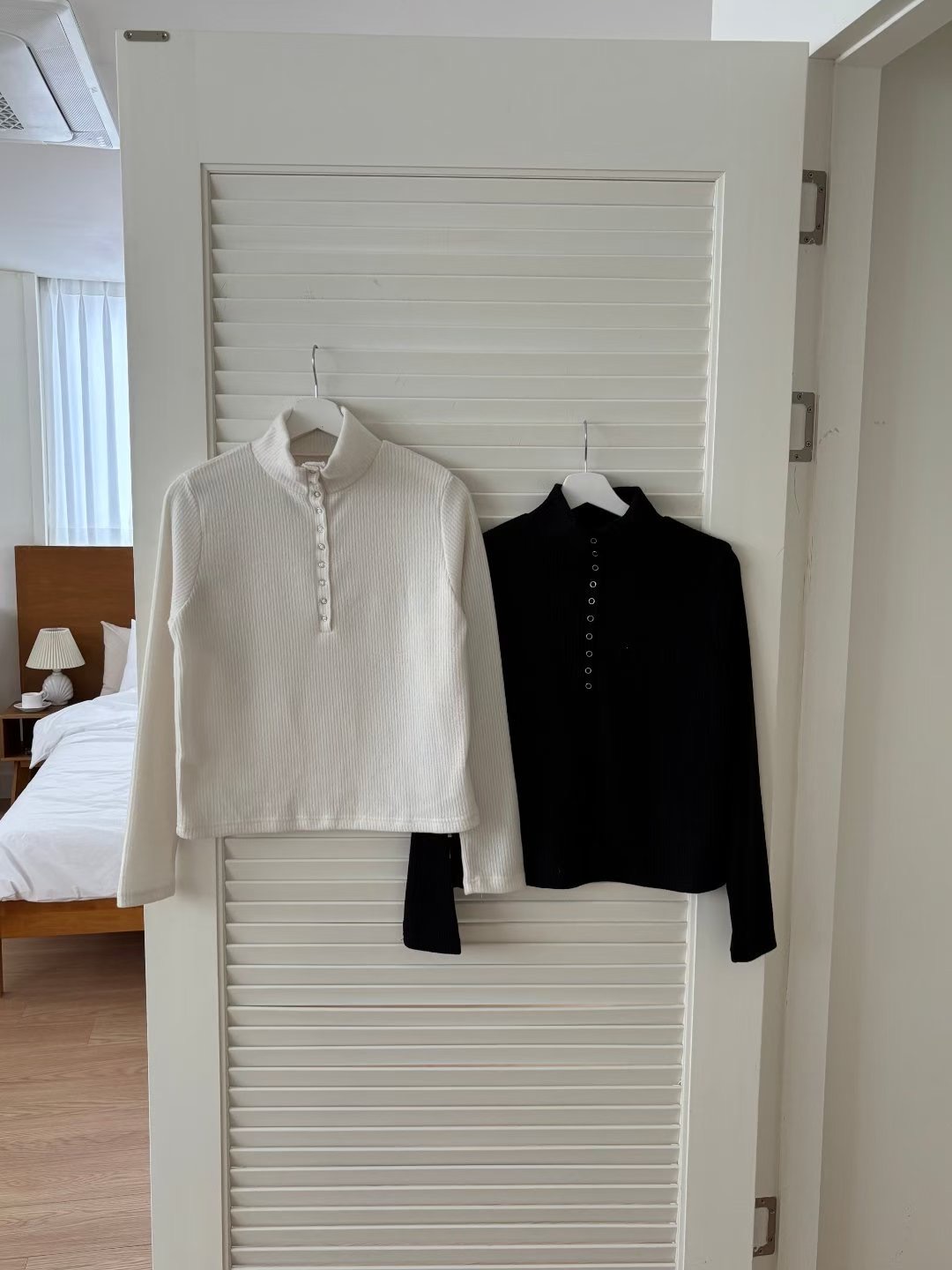 YANGPA東大門代購女士新品熱賣真品職業休閑26春夏長袖T恤YANGPA長袖T恤圖色2左二色