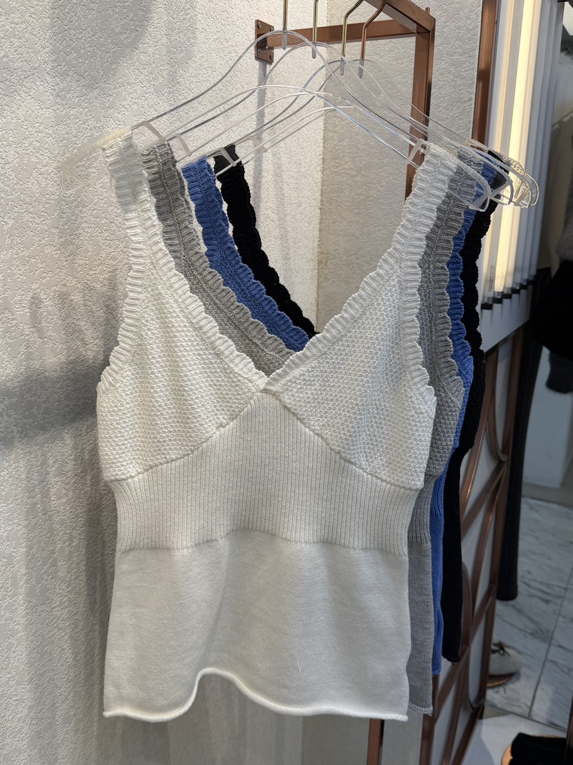 SYMBOL東大門代購女裝新款休閑時尚職業推薦吊帶背心刺繡SYMBOL吊帶/背心圖色3