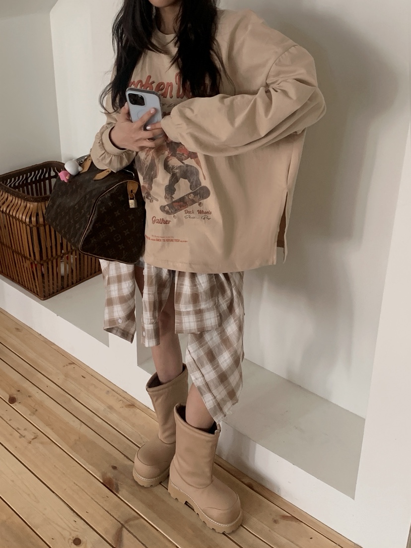 OURWAVE/OUR ROOM東大門實拍女士新品時尚職業真品長袖T恤Our Wave/Our Room長袖T恤