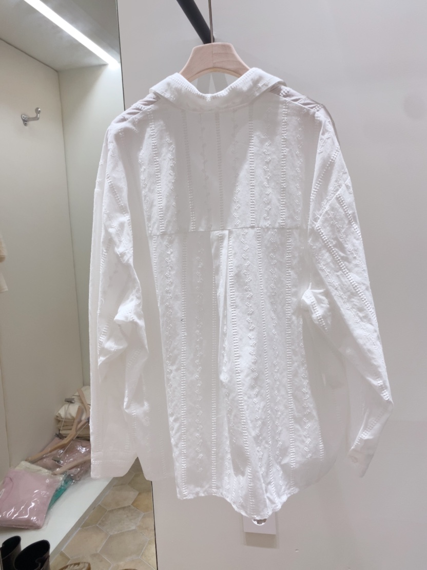 LOVE ROSIE韓國直郵女士新品熱賣人氣時尚襯衫蕾絲衫蕾絲LOVE ROSIE襯衫/蕾絲衫