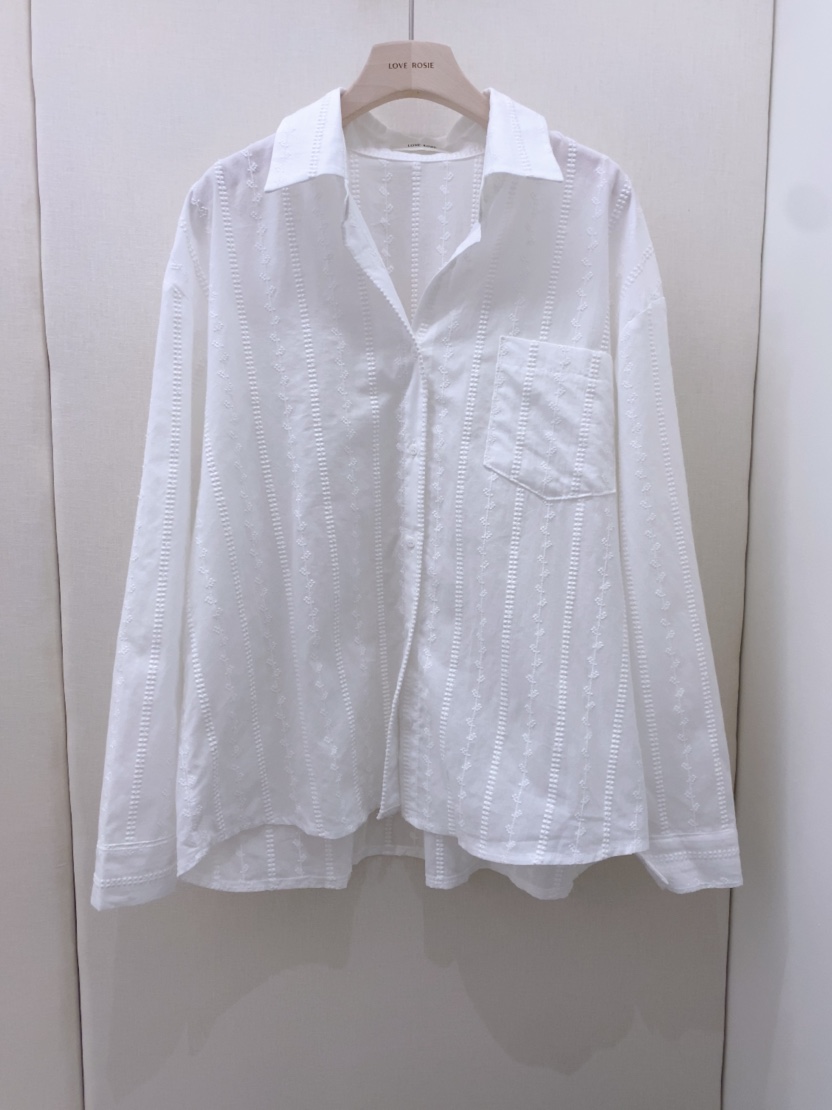 LOVE ROSIE韓國直郵女士新品熱賣人氣時尚襯衫蕾絲衫蕾絲LOVE ROSIE襯衫/蕾絲衫圖色1