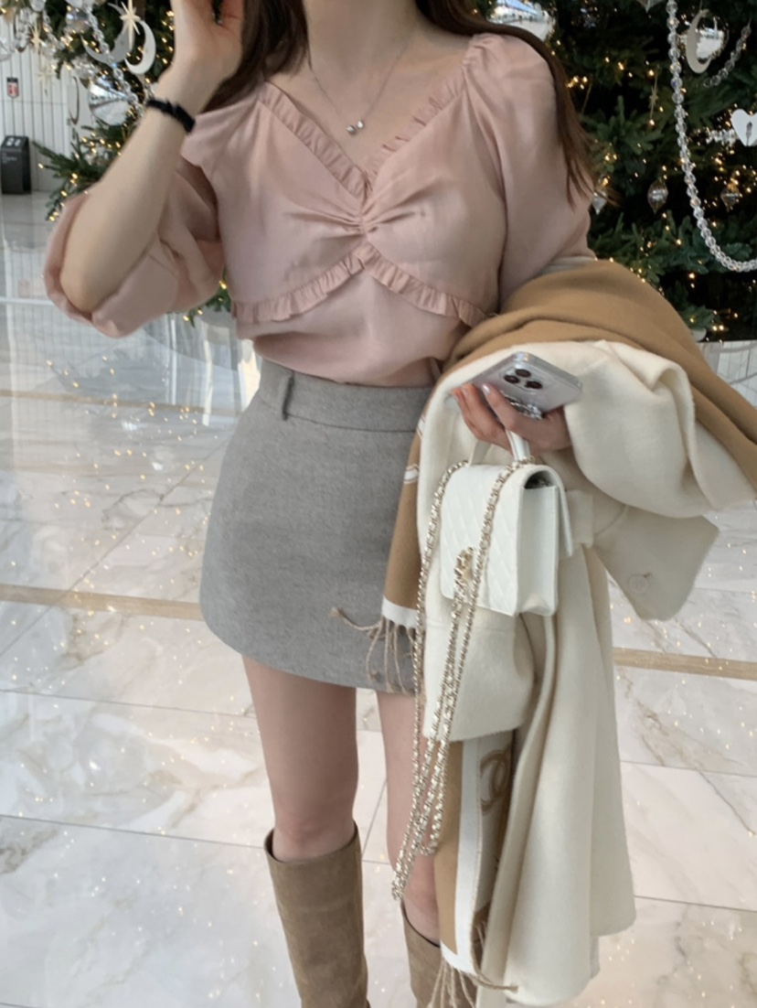 LOVE ROSIE東大門直郵女士新款真品襯衫蕾絲衫泡泡袖荷葉邊LOVE ROSIE襯衫/蕾絲衫