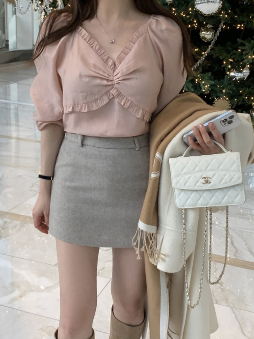 LOVE ROSIE東大門直郵女士新款真品襯衫蕾絲衫泡泡袖荷葉邊LOVE ROSIE襯衫/蕾絲衫