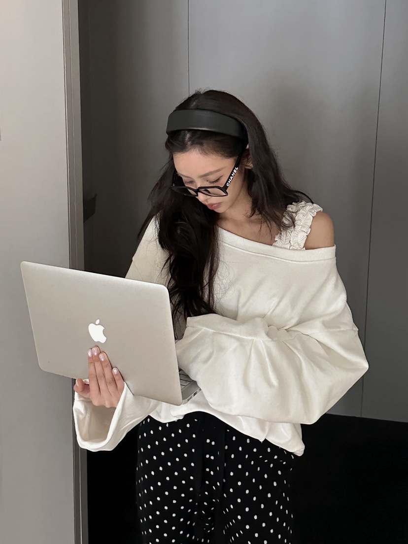 OURWAVE/OUR ROOM東大門直郵女裝新品人氣休閑職業衛衣Our Wave/Our Room衛衣