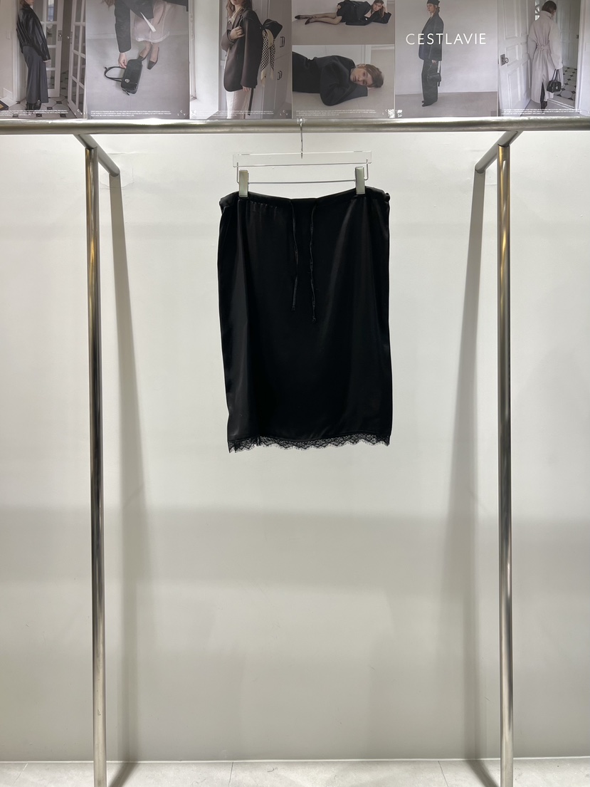 CESTLAVIE東大門代購女士新品職業半身裙中短裙春款蕾絲緞面CESTLAVIE半身裙/中短裙圖色2