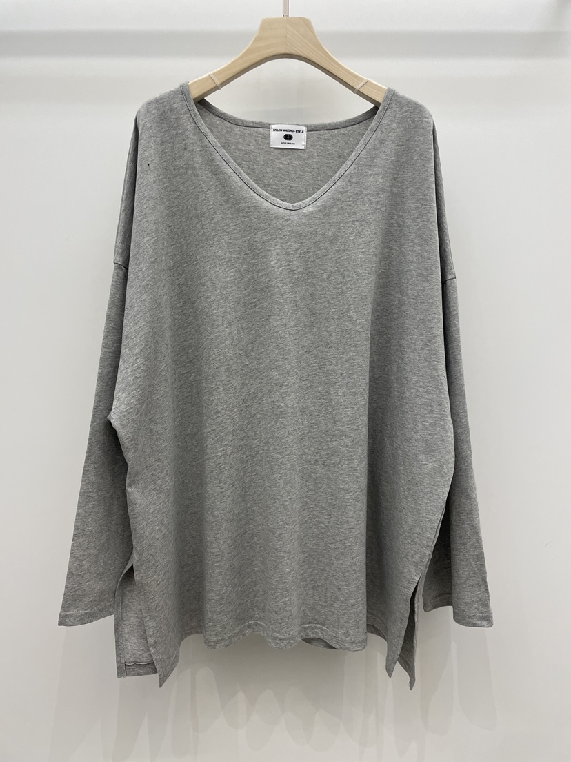 NYLON東大門直郵女士新款26春夏時尚職業推薦長袖T恤春款NYLON長袖T恤圖色2