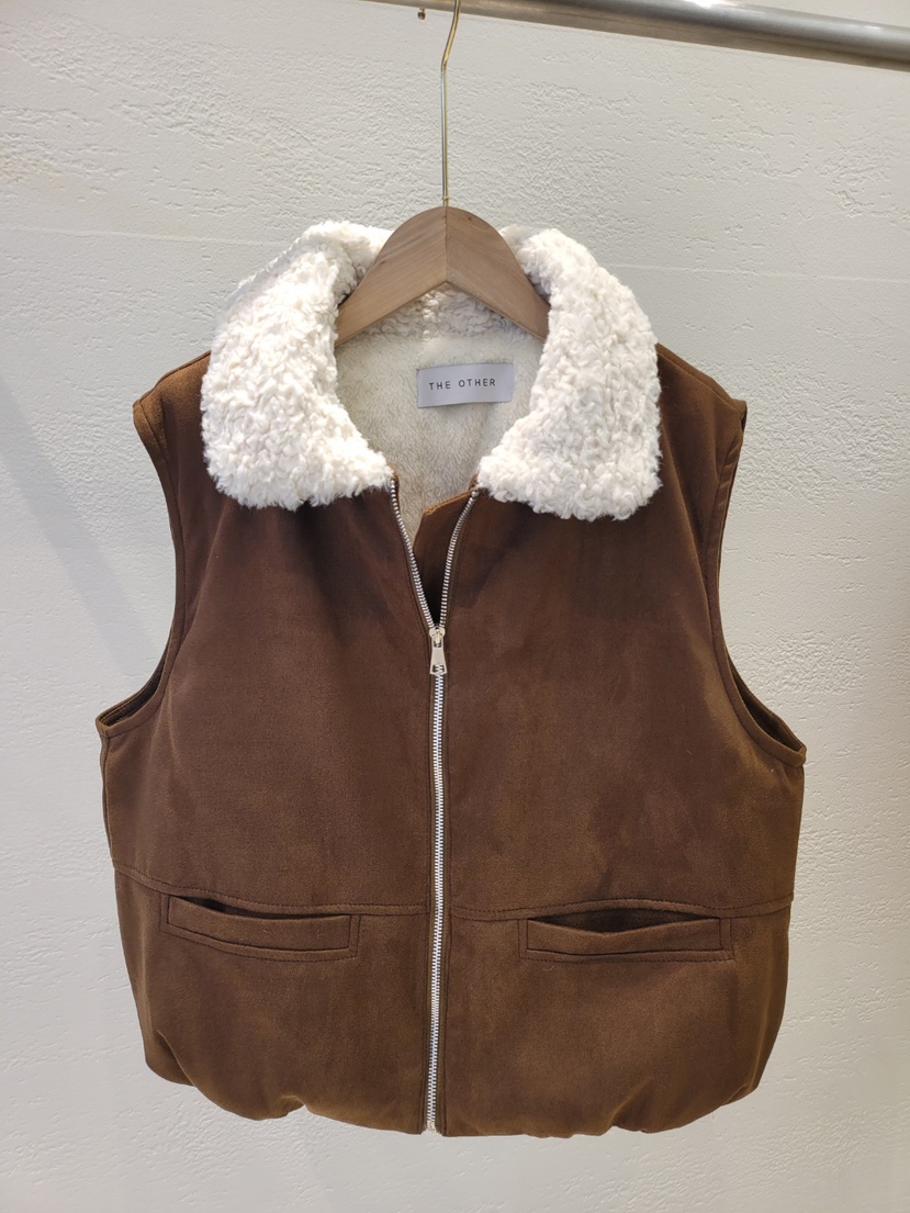 THE OTHER東大門直郵女裝新品真品時尚人氣馬甲皮草春款THE OTHER馬甲圖色2