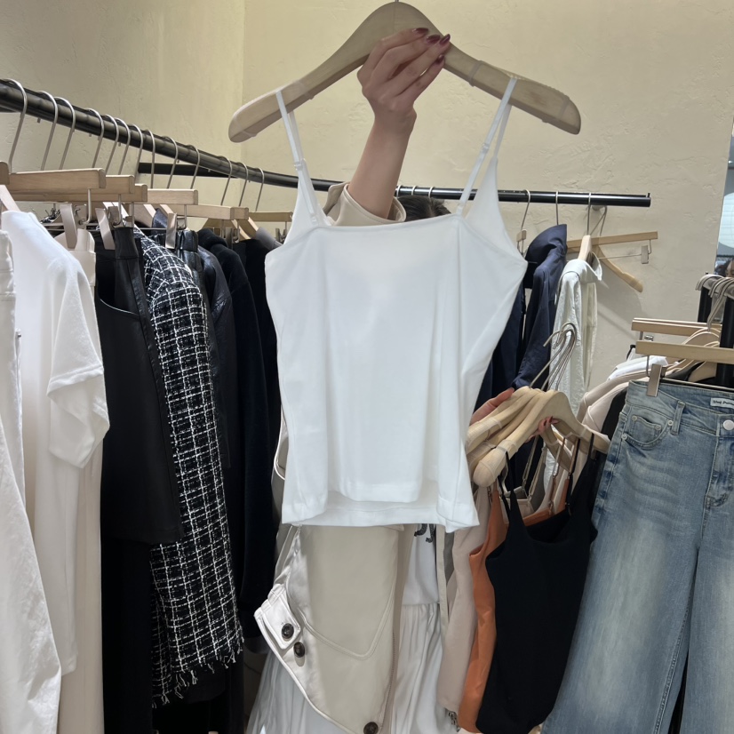 W AND J東大門直郵女裝新款推薦休閑熱賣職業時尚吊帶背心W AND J吊帶/背心