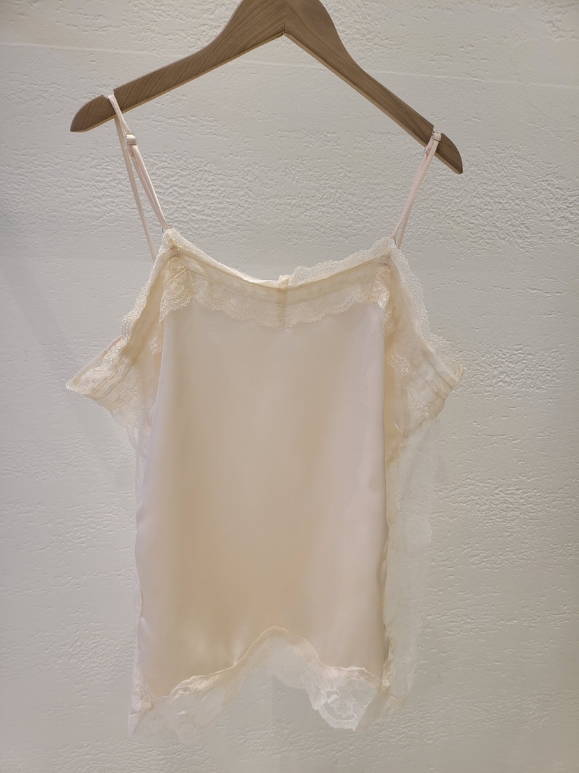 THE OTHER東大門直郵女裝新款時尚熱賣吊帶背心春款蕾絲THE OTHER吊帶/背心圖色1