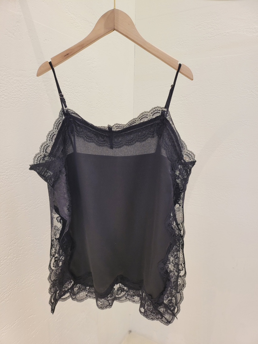 THE OTHER東大門直郵女裝新款時尚熱賣吊帶背心春款蕾絲THE OTHER吊帶/背心圖色2