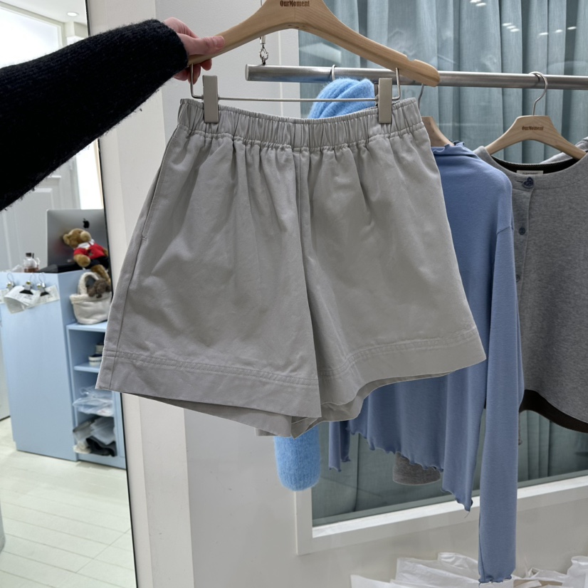 OURMOMENT東大門代購女士新款26春夏時尚真品人氣短褲春款OURMOMENT短褲圖色3