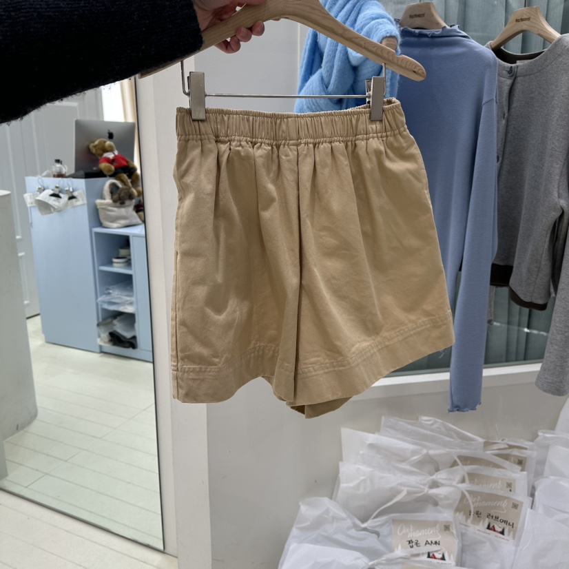 OURMOMENT東大門代購女士新款26春夏時尚真品人氣短褲春款OURMOMENT短褲圖色4