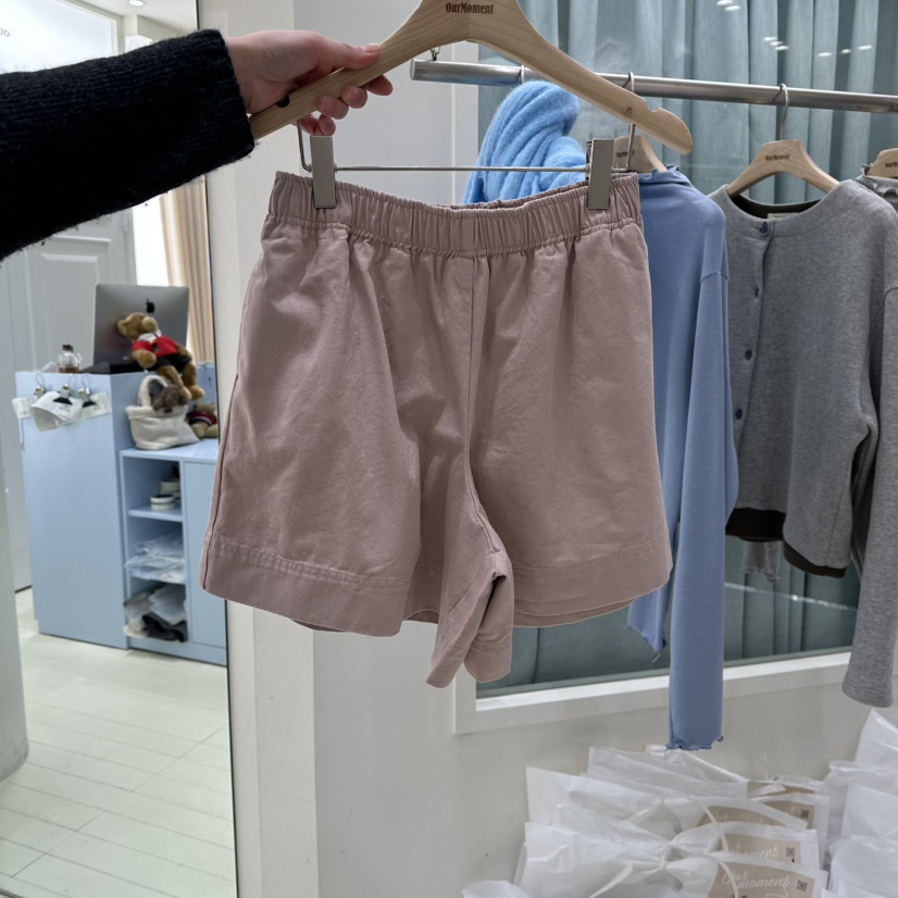 OURMOMENT東大門代購女士新款26春夏時尚真品人氣短褲春款OURMOMENT短褲圖色5