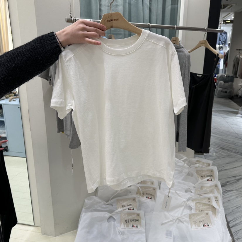 OURMOMENT東大門代購女裝新品推薦休閑26春夏時尚T恤春款OURMOMENTT恤圖色1