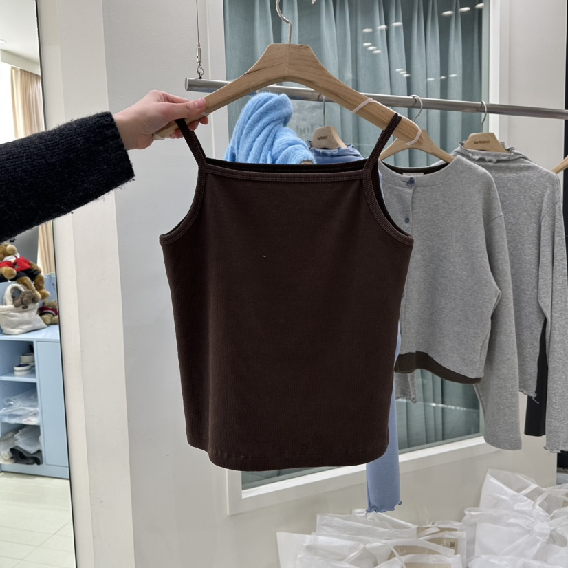 OURMOMENT東大門代購女裝新款時尚熱賣職業26春夏吊帶背心春款OURMOMENT吊帶/背心圖色3棕色