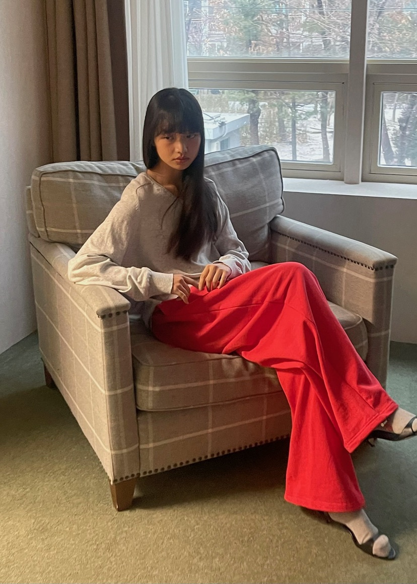 ANOTHER AVENUE東大門直郵女裝新品人氣熱賣時尚針織衫V領ANOTHER AVENUE針織衫