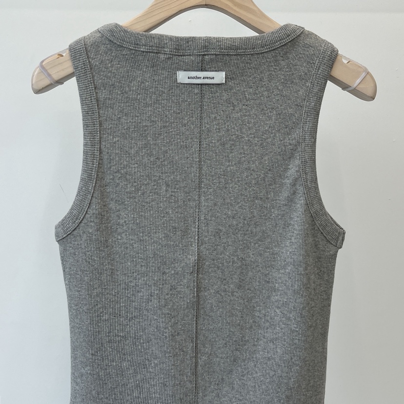 ANOTHER AVENUE東大門實拍女裝新品熱賣推薦職業吊帶背心ANOTHER AVENUE吊帶/背心