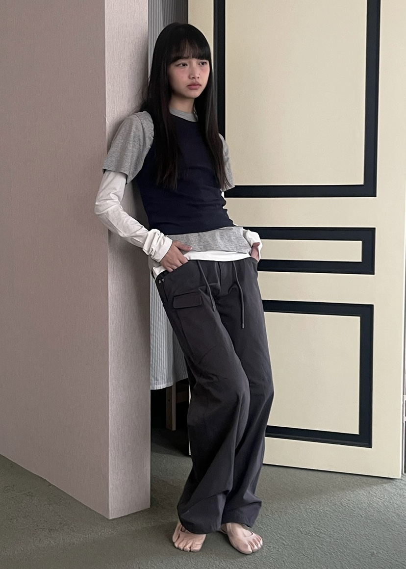 ANOTHER AVENUE東大門實拍女裝新品熱賣推薦職業吊帶背心ANOTHER AVENUE吊帶/背心