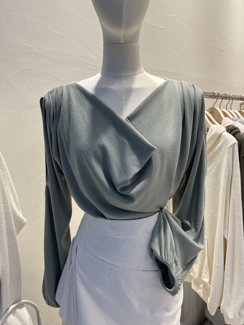 BOLD東大門直郵女裝新品真品推薦職業人氣時尚熱賣長袖T恤BOLD長袖T恤圖色1