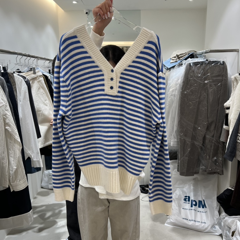 THE REST東大門代購女士新款時尚休閑26春夏針織衫V領紐扣THE REST/UNNOEUD針織衫圖色2