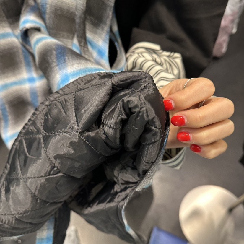 EL BOSQUE東大門直郵女裝新品26春夏襯衫蕾絲衫可拆卸春款EL BOSQUE襯衫/蕾絲衫