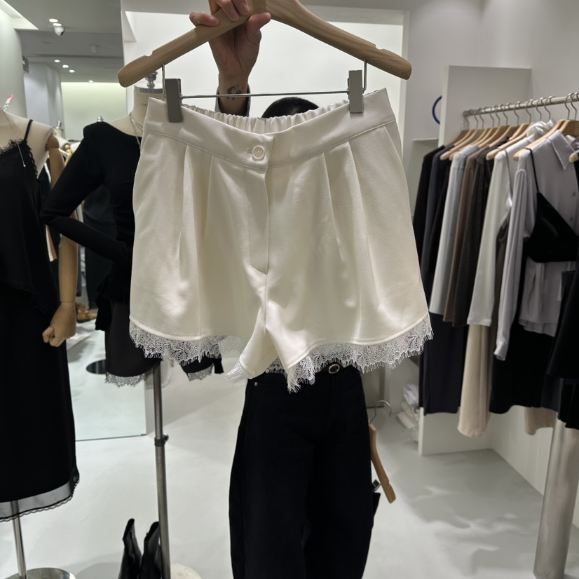 AHOY韓國直郵女士新品26春夏職業休閑人氣推薦短褲春款蕾絲AHOY短褲圖色1