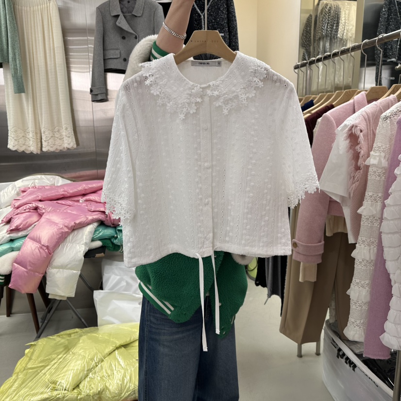 CORNER東大門實拍女裝新品推薦熱賣襯衫蕾絲衫刺繡春款繡花CORNER.302襯衫/蕾絲衫圖色1