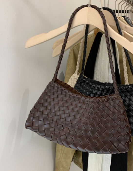 PLATE東大門直郵女士新品人氣26春夏職業真品手拿包腋下包PLATE手拿包/腋下包圖色4