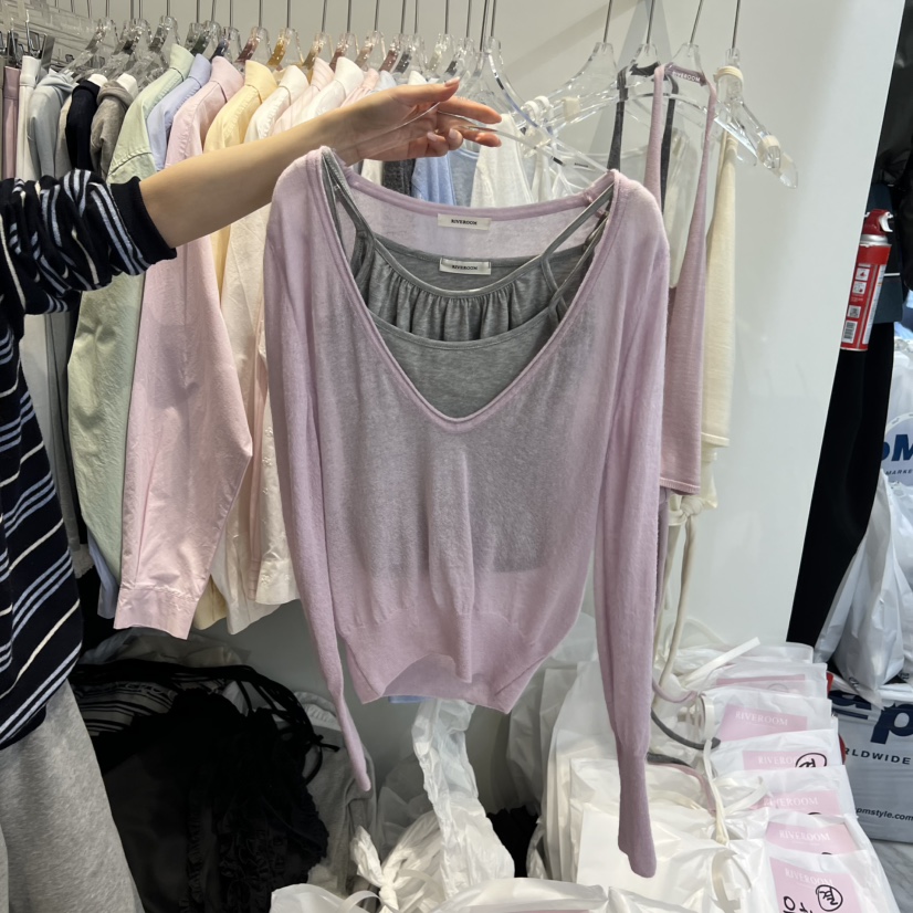 RIVEROOM東大門直郵女士新品推薦熱賣時尚針織衫不含內搭V領RIVEROOM針織衫圖色2