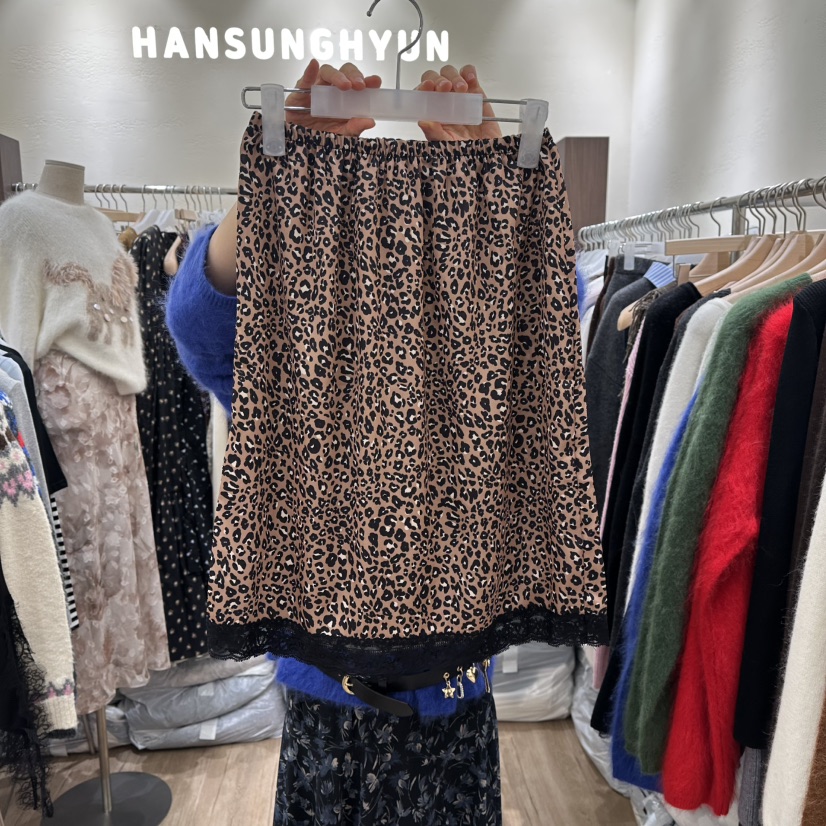 HANSUNGHYUN韓國直郵女裝新品推薦人氣半身裙中短裙春款蕾絲HANSUNGHYUN半身裙/中短裙圖色1