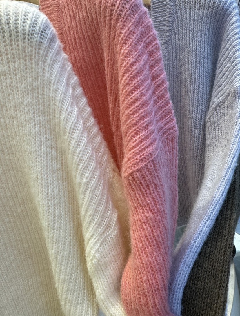 RIAH韓國直郵女裝新品時尚26春夏休閑推薦人氣職業針織衫RIAH針織衫